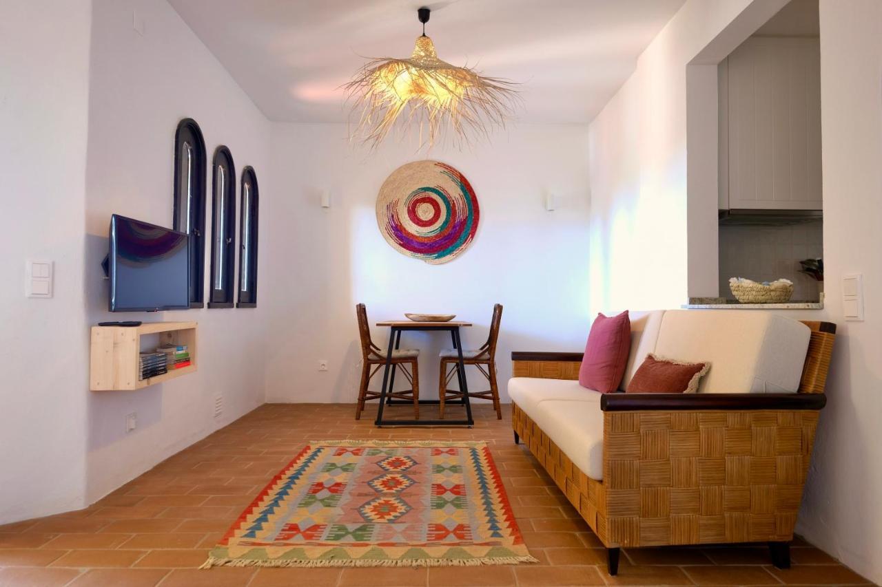 Cozy Beach Apartment W/ Sea View, Free Parking & Ac Carvoeiro  Exterior foto